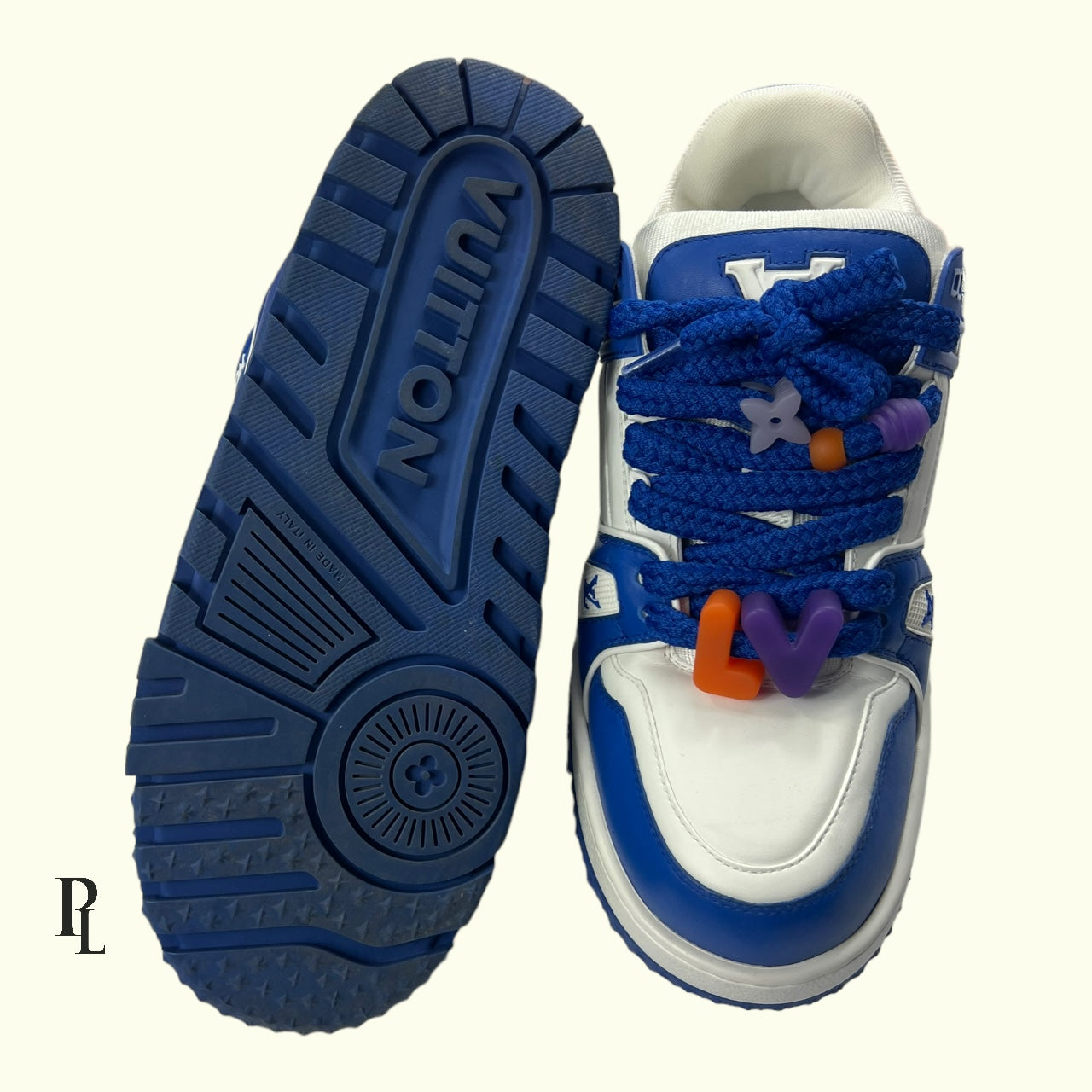 Louis Vuitton Maxi Blue - UK9.5