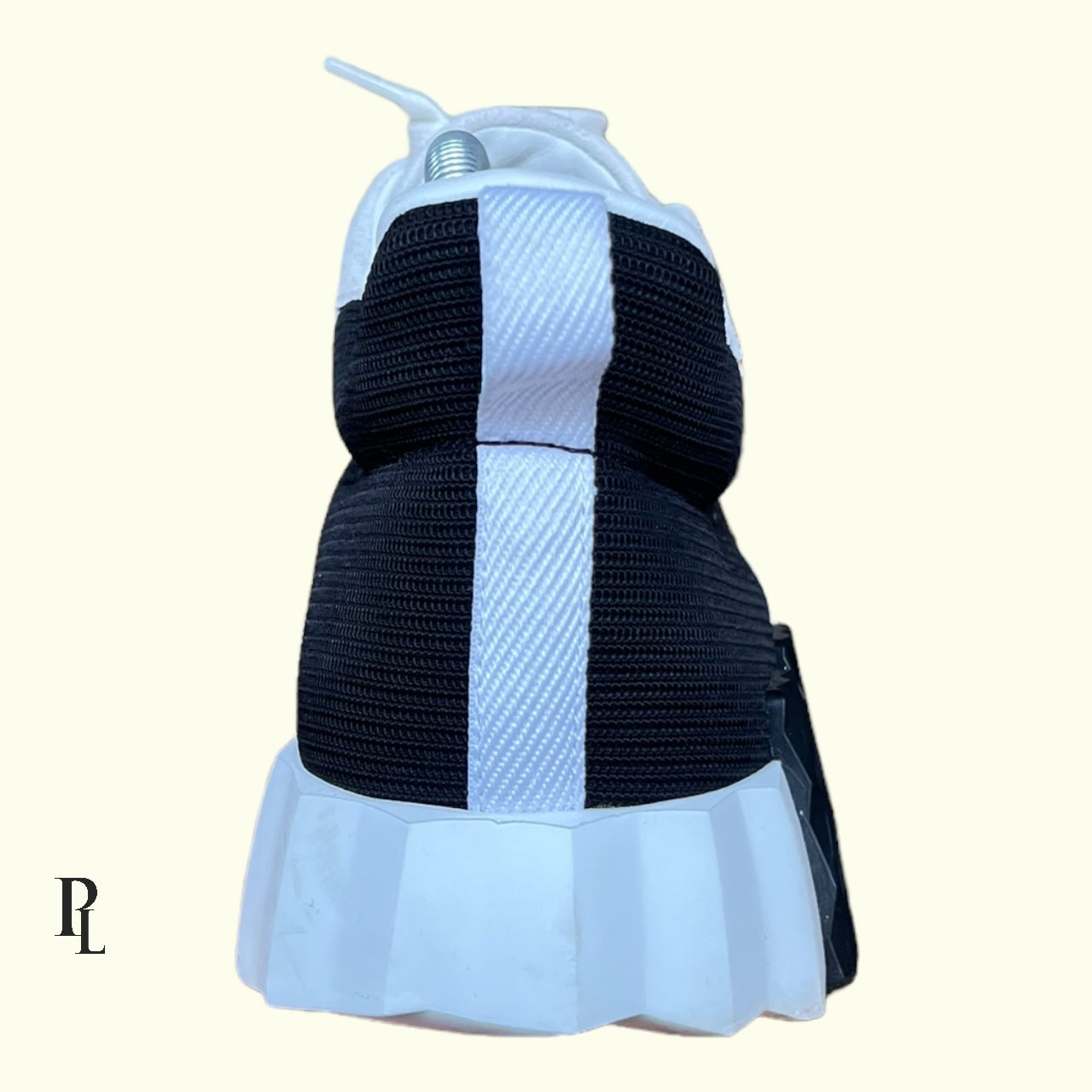 Hermes Bounce Black/White - UK7/EU41